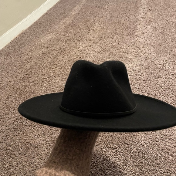 Cute black hat🖤 - Picture 7 of 7
